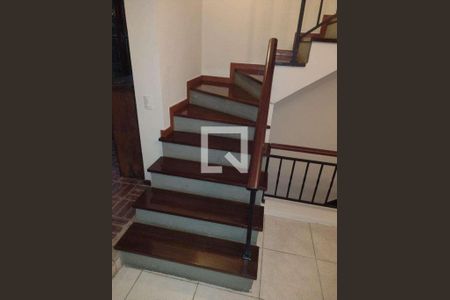 Casa à venda com 4 quartos, 270m² em Humaitá, Rio de Janeiro