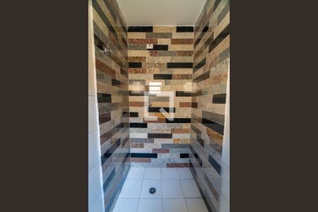 Banheiro da Suíte 1 Detalhe de casa à venda com 2 quartos, 75m² em Conjunto Residencial Jardim Canaa, São Paulo