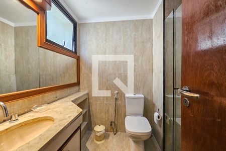 Banheiro da suíte 1 de apartamento para alugar com 3 quartos, 95m² em Vila Luis Antonio, Guarujá