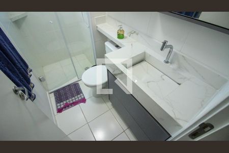 Banheiro de apartamento para alugar com 1 quarto, 25m² em Vila Ema, São Paulo