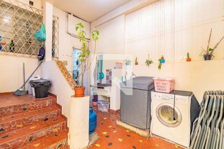 Área de Serviço de casa para alugar com 3 quartos, 228m² em Vila da Saúde, São Paulo