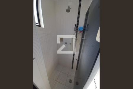 Banheiro da Suíte 1 de apartamento para alugar com 2 quartos, 154m² em Gonzaguinha, São Vicente