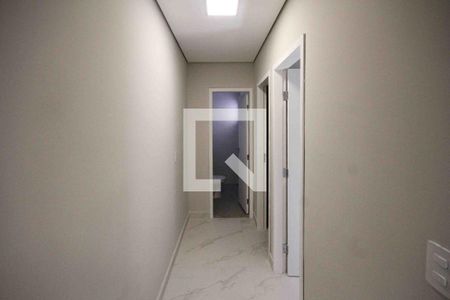 Corredor de apartamento para alugar com 2 quartos, 47m² em Cidade Continental, São Paulo