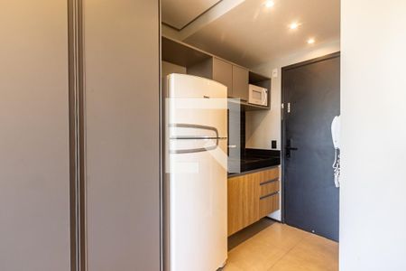 Cozinha de kitnet/studio à venda com 1 quarto, 25m² em Indianópolis, São Paulo