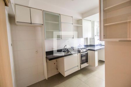 Cozinha de apartamento à venda com 2 quartos, 78m² em Alphaville Industrial, Barueri