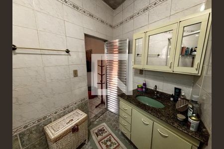 Foto 02 de casa à venda com 4 quartos, 160m² em Vila Germinal, São Paulo