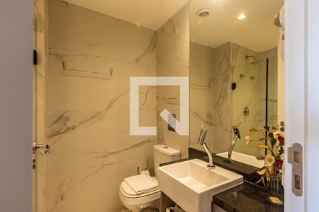 Banheiro da Suíte  de kitnet/studio à venda com 1 quarto, 25m² em Indianópolis, São Paulo