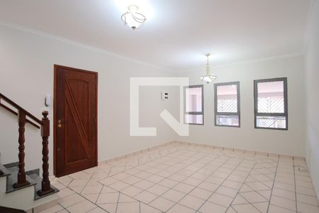 Sala de casa à venda com 3 quartos, 200m² em Vila Mafra, São Paulo