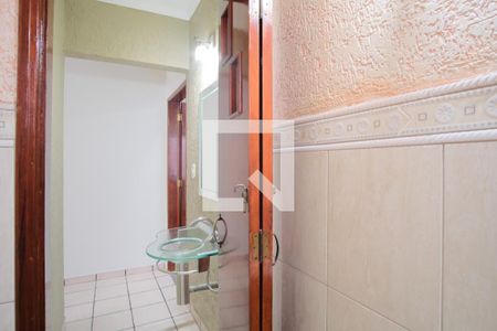 Lavabo de casa à venda com 3 quartos, 200m² em Vila Mafra, São Paulo