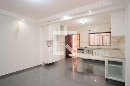 Cozinha de casa para alugar com 3 quartos, 200m² em Vila Mafra, São Paulo