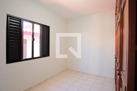 Quarto 2 de casa para alugar com 3 quartos, 200m² em Vila Mafra, São Paulo