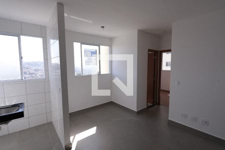 Sala de apartamento para alugar com 2 quartos, 40m² em  São Gabriel, Belo Horizonte