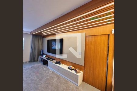 Casa à venda com 3 quartos, 450m² em Interlagos, São Paulo