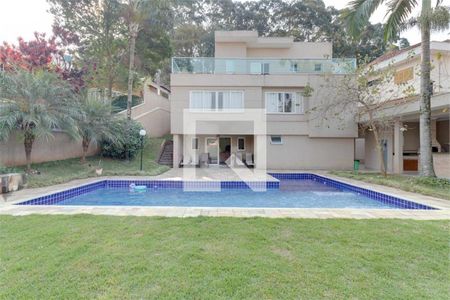 Casa à venda com 5 quartos, 690m² em Jardim Marajoara, São Paulo