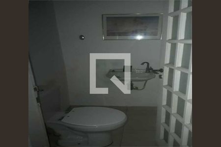 Casa à venda com 2 quartos, 250m² em Santo Amaro, São Paulo