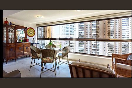 Apartamento à venda com 4 quartos, 193m² em Jardim Monte Kemel, São Paulo