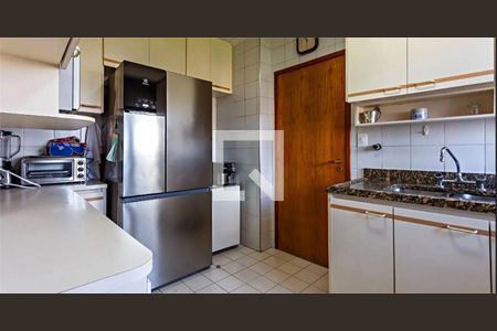 Apartamento à venda com 4 quartos, 193m² em Jardim Monte Kemel, São Paulo