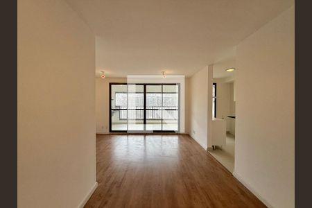 Sala de apartamento para alugar com 2 quartos, 76m² em Chácara Santo Antônio (zona Sul), São Paulo