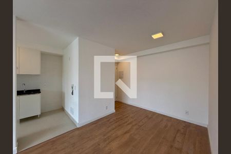 Sala de apartamento para alugar com 2 quartos, 76m² em Chácara Santo Antônio (zona Sul), São Paulo
