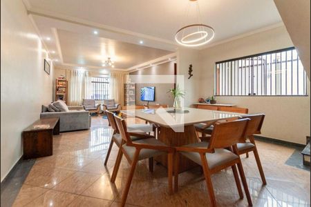 Casa à venda com 3 quartos, 211m² em Vila da Saúde, São Paulo