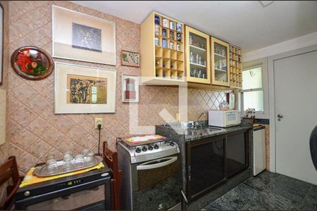 Apartamento à venda com 5 quartos, 483m² em Icaraí, Niterói