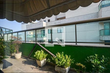 Apartamento à venda com 5 quartos, 483m² em Icaraí, Niterói