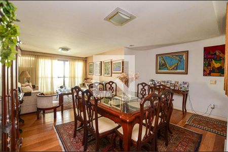 Apartamento à venda com 5 quartos, 483m² em Icaraí, Niterói