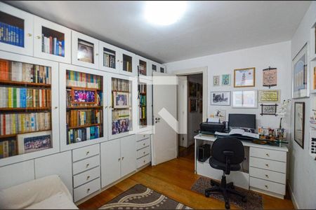 Apartamento à venda com 5 quartos, 483m² em Icaraí, Niterói
