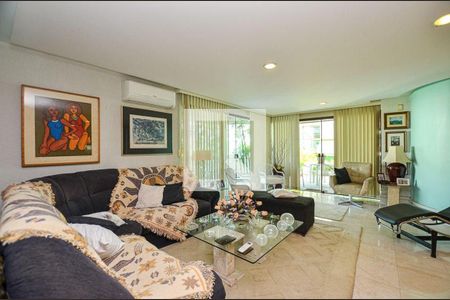 Apartamento à venda com 5 quartos, 483m² em Icaraí, Niterói