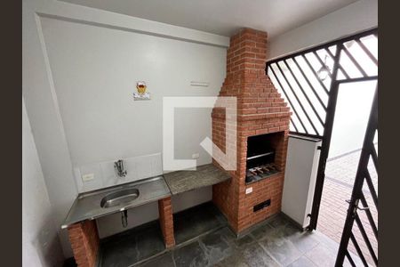 Casa à venda com 3 quartos, 110m² em Parque Imperial, São Paulo