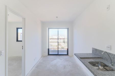 Cozinha de apartamento à venda com 1 quarto, 28m² em Jardim das Acacias, São Paulo