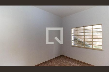Quarto  de casa para alugar com 1 quarto, 40m² em Santa Rosa, Niterói