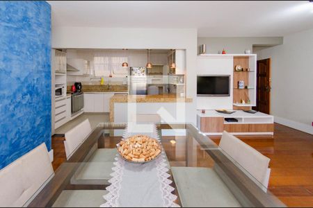 Sala de apartamento à venda com 4 quartos, 130m² em Buritis, Belo Horizonte