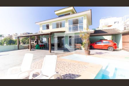 Fachada de casa à venda com 5 quartos, 600m² em Piratininga, Niterói