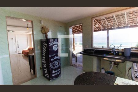 Cozinha de casa à venda com 5 quartos, 600m² em Piratininga, Niterói