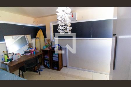 Quarto 4 de casa à venda com 5 quartos, 600m² em Piratininga, Niterói