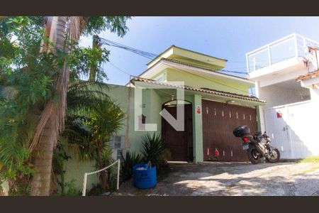 Fachada/Placa de casa à venda com 5 quartos, 600m² em Piratininga, Niterói