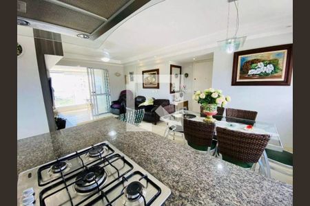 Cozinha de apartamento para alugar com 3 quartos, 111m² em Jardim Tres Marias, Guarujá