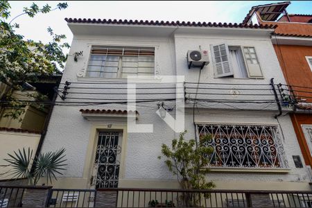 Fachada de casa à venda com 4 quartos, 104m² em Vila Isabel, Rio de Janeiro