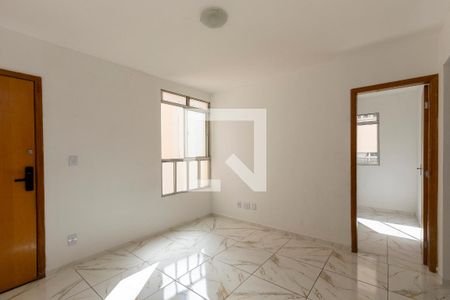 Sala de apartamento para alugar com 2 quartos, 48m² em São João Batista, Belo Horizonte