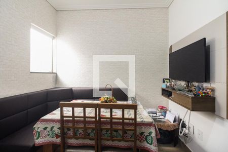 Sala de casa de condomínio à venda com 2 quartos, 45m² em Chácara Santo Antônio (zona Leste), São Paulo