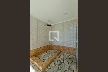 Ducha de apartamento para alugar com 2 quartos, 63m² em Vila Caiçara, Praia Grande