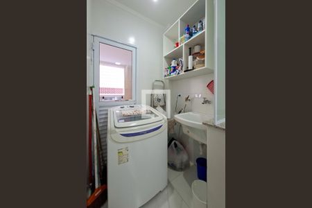 Área de Serviço de apartamento para alugar com 2 quartos, 63m² em Vila Caiçara, Praia Grande