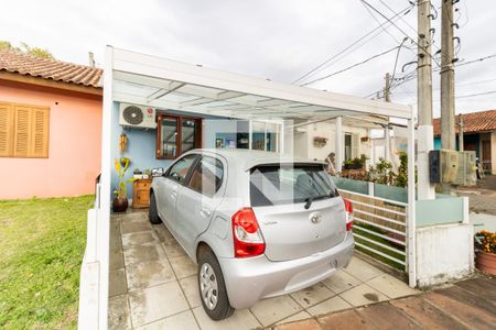 Garagem de casa de condomínio à venda com 1 quarto, 45m² em Guarujá, Porto Alegre