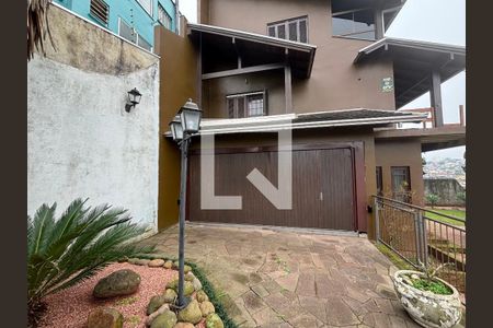 Garagem de casa à venda com 4 quartos, 249m² em Padre Reus, São Leopoldo