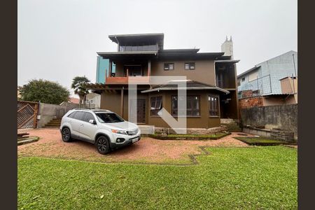 Quintal de casa à venda com 4 quartos, 249m² em Padre Reus, São Leopoldo
