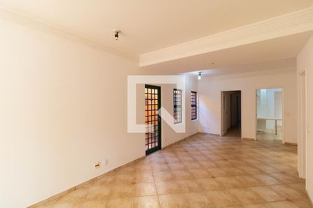 Sala de casa para alugar com 3 quartos, 257m² em Taquaral, Campinas