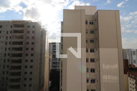 Vista do Quarto 1 de apartamento para alugar com 2 quartos, 78m² em Jardim Flor da Montanha, Guarulhos