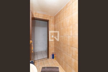Banheiro da Casa 02 de casa à venda com 4 quartos, 300m² em Vila Paranagua, São Paulo