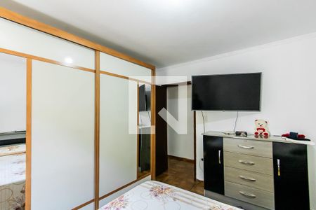 Quarto 1 de casa à venda com 4 quartos, 300m² em Vila Paranagua, São Paulo